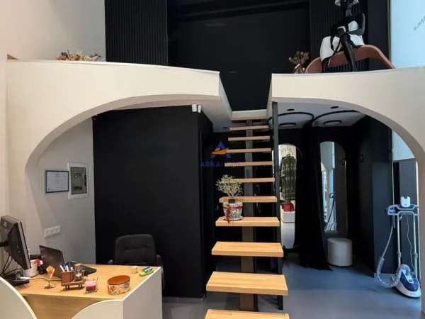 Tirane, shitet biznesi Kati 0, 40 m² (MYSLYM SHYRI)