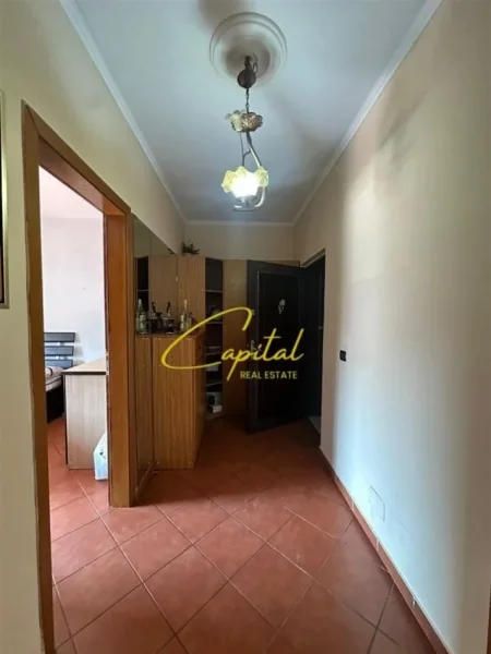 Tirane, shitet apartament 2+1 Kati 3, 117 m² 220.000 € (RRUGA E KAVAJES)