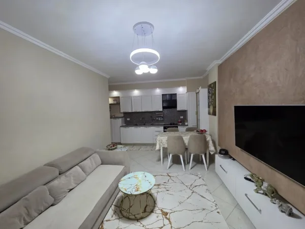 Tirane, shitet apartament 2+1+Ballkon Kati 2, 87 m² 125.000 € (Sh54)