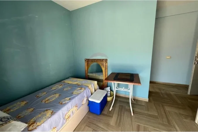 Tirane, jepet me qera apartament 2+1+Ballkon , 112 m² 650 € 