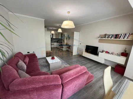 Tirane, jepet me qera apartament 2+1 Kati 3, 99 m² 500 € 