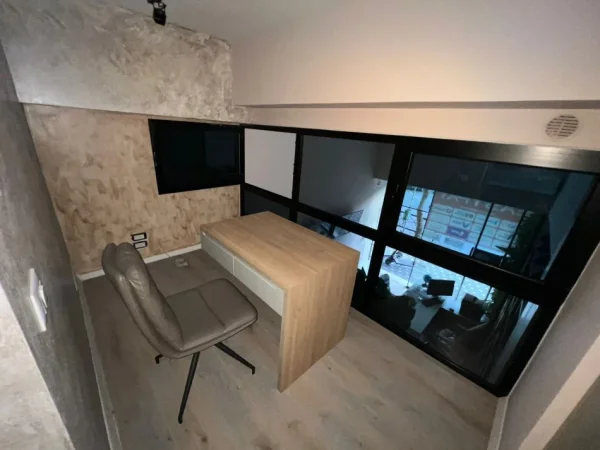 Tirane, shitet zyre Kati 0, 60 m² (prane cafe flora)