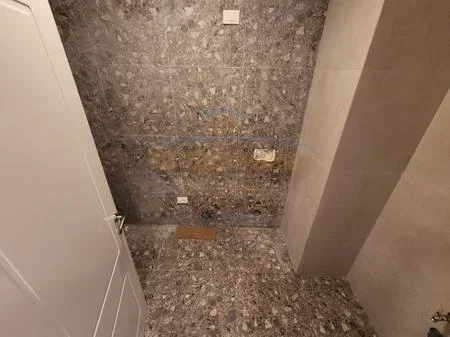 Tirane, jepet me qera ambjent biznesi Kati 2, 127 m² 220.000 € 
