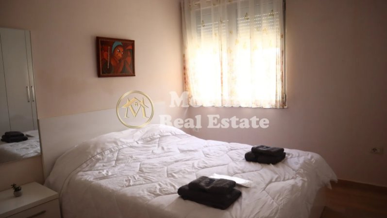 Tirane, jepet me qera apartament 2+1 Kati 2, 54 m² 520 € (Rruga e Dibres)