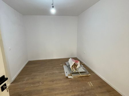 Tirane, shitet apartament 1+1 Kati 1, 46 m² 120.000 € (Rruga e Elbasanit)