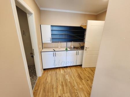 Tirane, jepet me qera apartament 2+1 Kati 2, 127 m² 2.200 € 