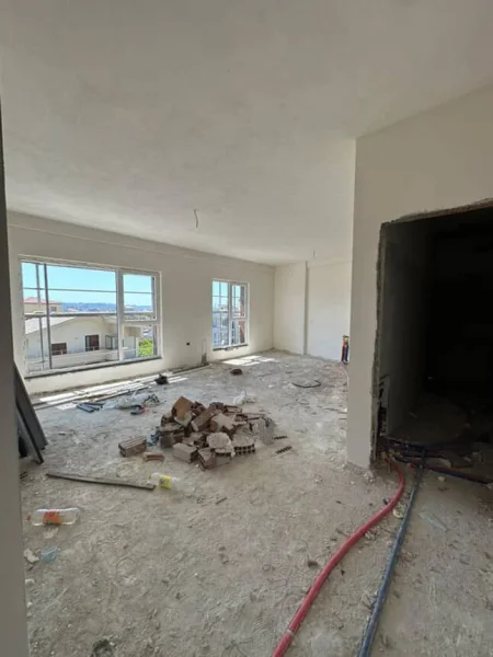 Tirane, shes apartament 2+1 Kati 3, 104 m² 155.000 € (Jordan Misja)