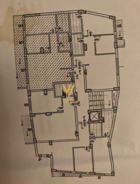 Tirane, shitet apartament 2+1+Ballkon Kati 2, 110 m² 275.000 € (RRUGA E BARRIKADAVE)