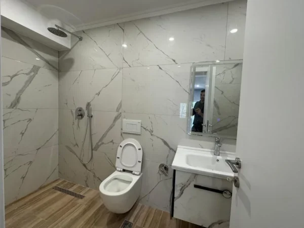 Tirane, shes apartament 2+1 Kati 1, 78 m² 178.000 €