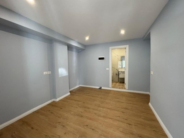 Tirane, shes apartament 2+1 Kati 1, 78 m² 178.000 €