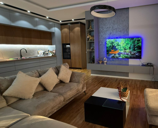 Tirane, shitet apartament+verande | Penthouse Kati 5, 170 m² 300.000 € (PRANË FURRË BUKE EUROPA,QESARAK)