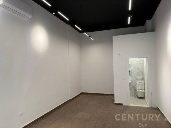 Tirane, jepet me qera ambjent biznesi Kati 0, 33 m² 600 € (Rruga Medar Shtylla)