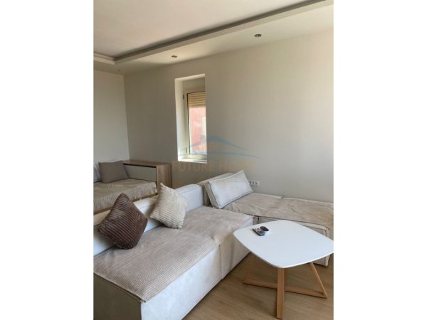 Durres, shitet apartament 1+1+Ballkon , 68 m² 150.000 € (Plepa)