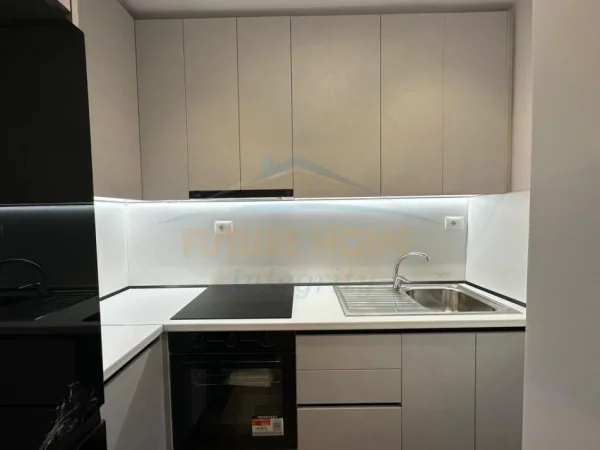 Tirane, shes apartament 1+1+Ballkon Kati 1, 57 m² 120.000 € 