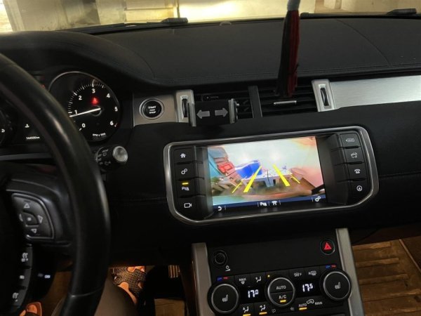 Elbasan, shes makine RANGE ROVER EVOQUE Nafte, e zeze automatik Kondicioner 150.000 km 26.500 €