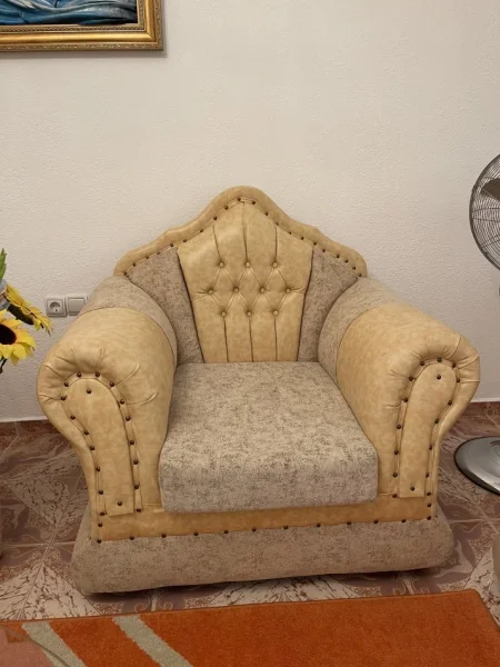 Peshkopi, shes Set divanesh 3+3+1+1 500 €