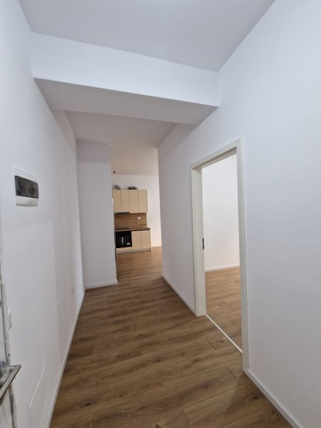 Tirane, jepet me qera apartament 2+1 Kati 4, 72 m² 370 € (Kompleksi Kaimi, ALI DEMI) PA KOMISION