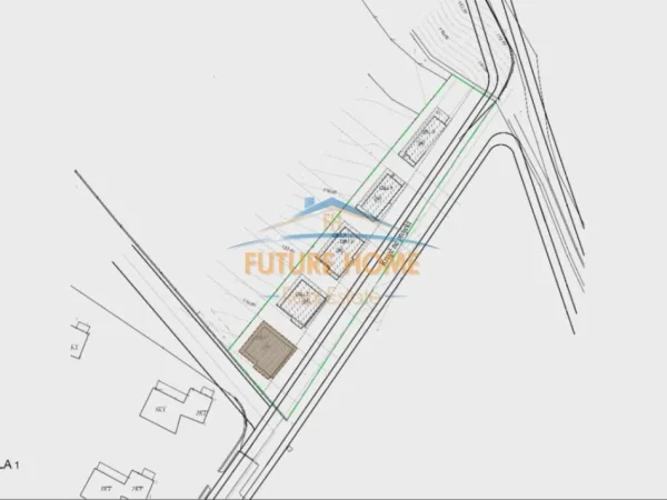 Tirane, shitet Vile 2 Katshe , 270 m² (Lemons Residence, Liqeni i Thate)