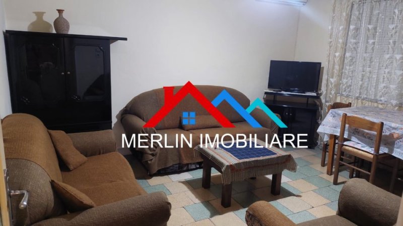 Tirane, jepet me qera apartament 2+1+Ballkon Kati 4, 80 m² 400 € (RESTORANT DURRESI)