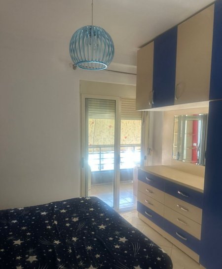 Tirane, jepet me qera apartament 1+1 Kati 7, 62 m² 420 € 