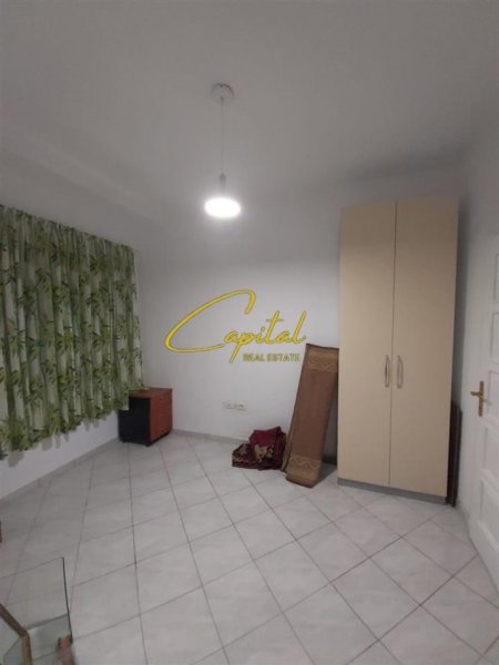 Tirane, jepet me qera apartament 2+1 Kati 1, 120 m² 600 € (LIQENI I THATE)