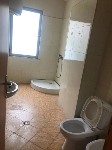 Tirane, jepet me qera apartament 2+1 Kati 2, 100 m² 350 € (Astir)