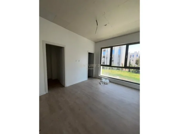 Tirane, shitet apartament 2+1+Ballkon Kati 2, 124 m² (rruga e ullishtes)