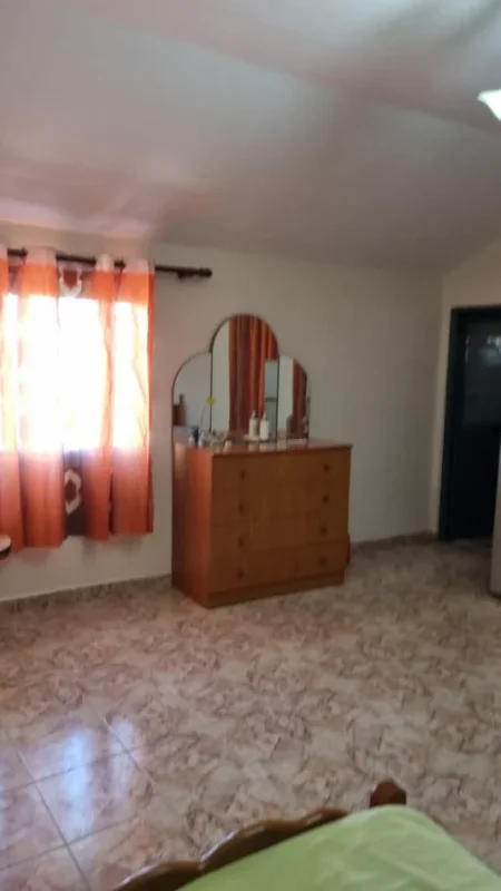 Tirane, jepet me qera apartament 1+1 Kati 3, 65 m² 250 € (Misto Mame)
