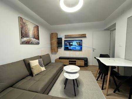 Tirane, shitet apartament 1+1 Kati 1, 57 m² 120.000 € (Rruga e Dibres, Medrese)
