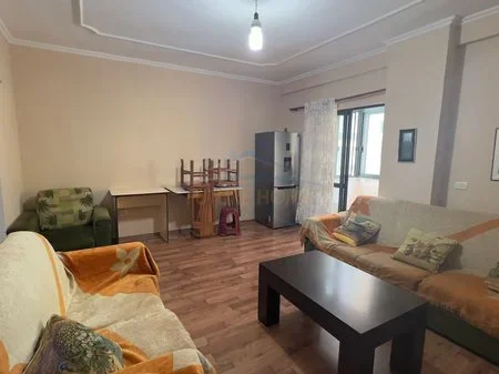 Tirane, jepet me qera apartament 2+1 Kati 2, 92 m² 650 € (Don Bosko)