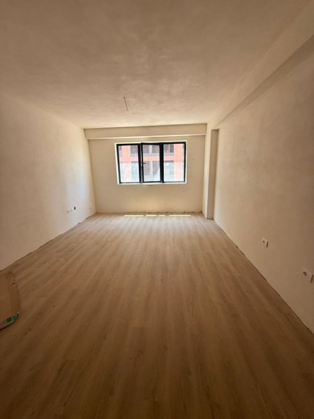 Tirane, shitet apartament 1+1 Kati 4, 70 m² 91.000 € 