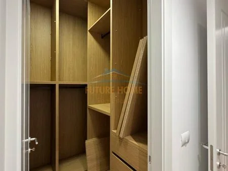 Tirane, jepet me qera apartament 3+1+Ballkon Kati 7, 134 m² 2.300 € (Stadiumi Air Albania)