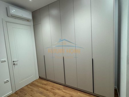 Tirane, jepet me qera apartament 3+1+Ballkon Kati 7, 134 m² 2.300 € (Stadiumi Air Albania)