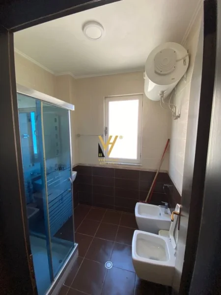 Tirane, shitet apartament 2+1+Ballkon Kati 4, 96 m² 175.000 € (KODRA E DIELLIT)