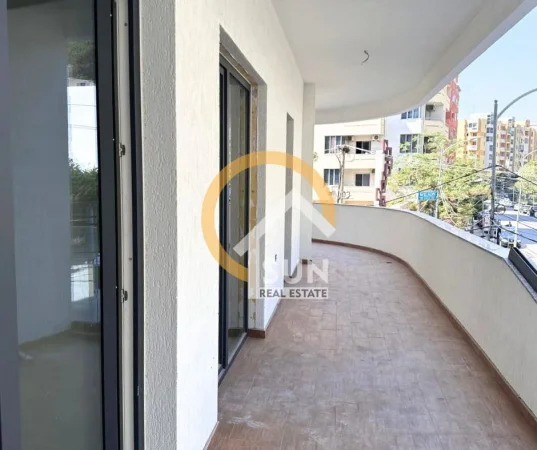 Shengjin, shitet apartament 2+1+Ballkon Kati 2, 142 m² 