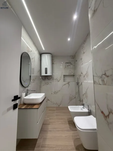 Tirane, shitet apartament 2+1 Kati 1, 93 m² 245.000 € 