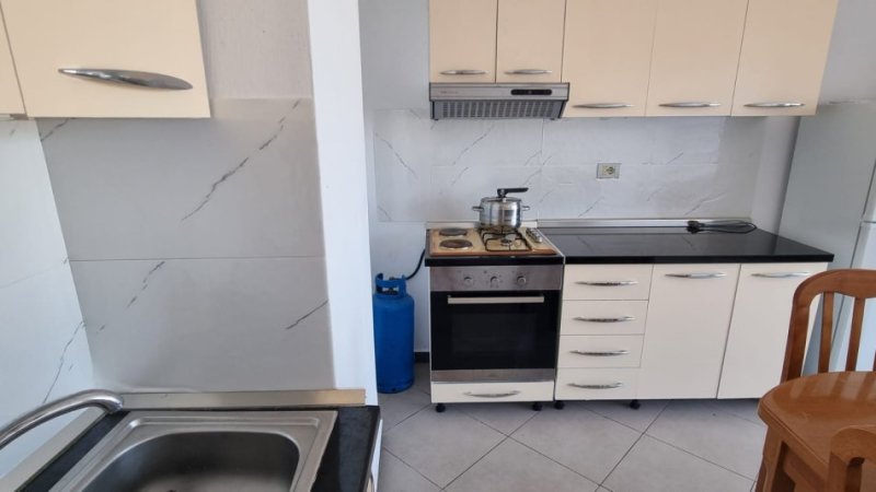 Tirane, Jepet me qera apartament 1+1 ne Astir  Kati 7, 66 m² 350 € (Jepet me Qera Super Apartament 1+1 me dy ballkone ne Astir, ne afersi te Grand Bohem)