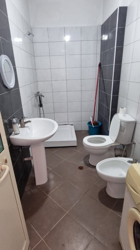 Tirane, Jepet me qera apartament 1+1 ne Astir  Kati 7, 66 m² 350 € (Jepet me Qera Super Apartament 1+1 me dy ballkone ne Astir, ne afersi te Grand Bohem)