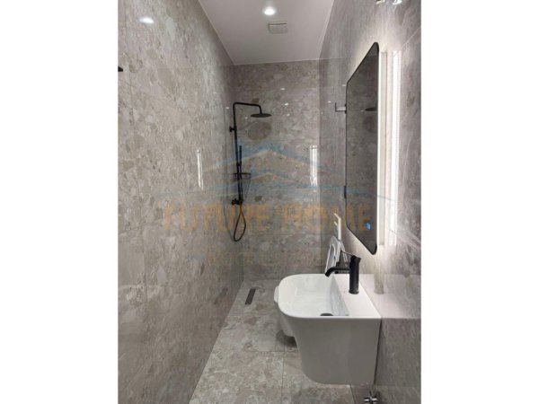 Tirane, jepet me qera apartament 1+1 Kati 0, 57 m² 600 € (LIQENI ITHAT)