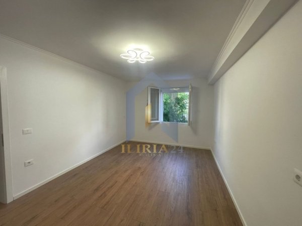 Tirane, shes apartament 1+1+Ballkon Kati 3, 45 m² 135.000 € (Myslym Shyri)