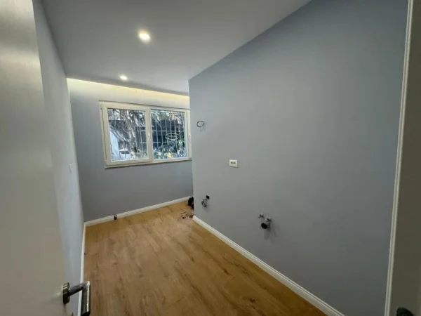 Shitet, Apartament 1+1 dhe Garsoniere, Stacioni i Fundit i Tiranes se re