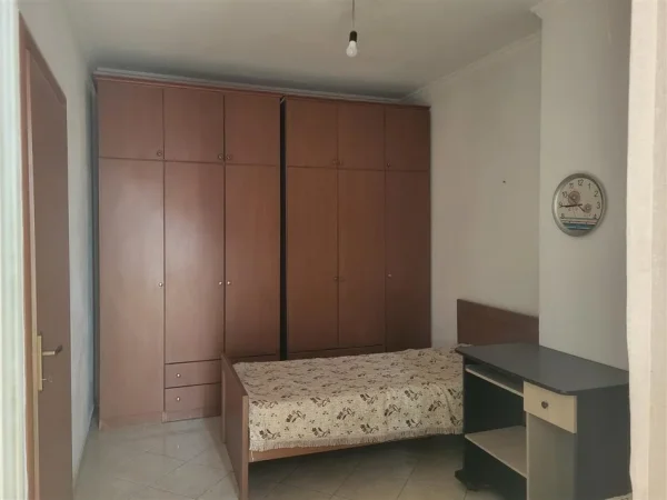 Tirane, jepet me qera apartament 2+1 Kati 5, 70 m² 450 € (Vila L , Astir)