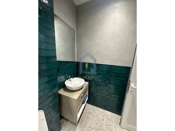 Tirane, shes apartament 1+1 Kati 5, 73 m² 220.000 €