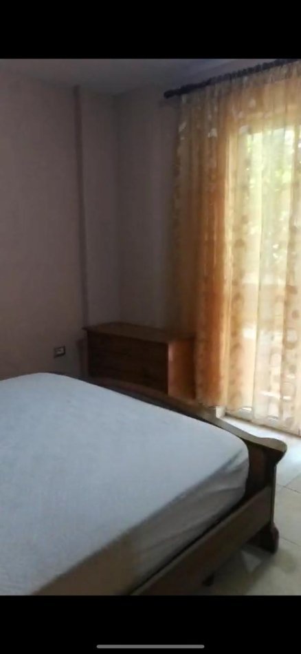 Tirane, jepet me qera apartament 2+1 Kati 2, 90 m² 450 € 