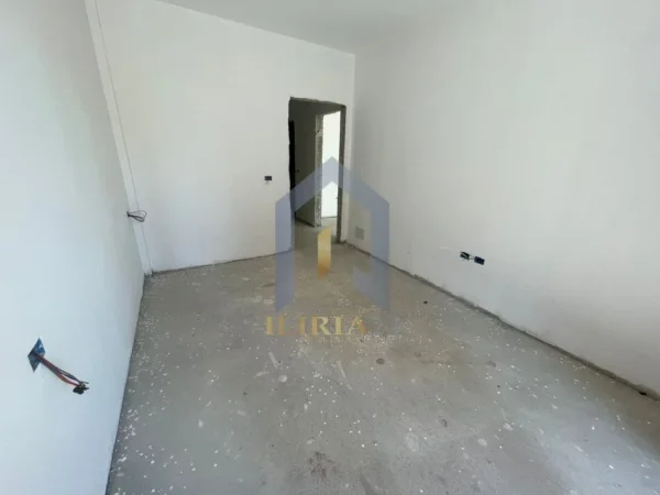 Tirane, shes apartament 1+1+Ballkon Kati 1, 73 m² 155.000 €
