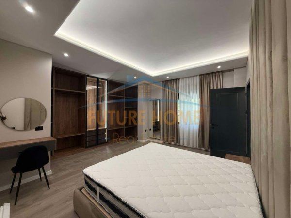 Tirane, jepet me qera apartament 1+1 Kati 0, 600 € (Liqeni i Thate)