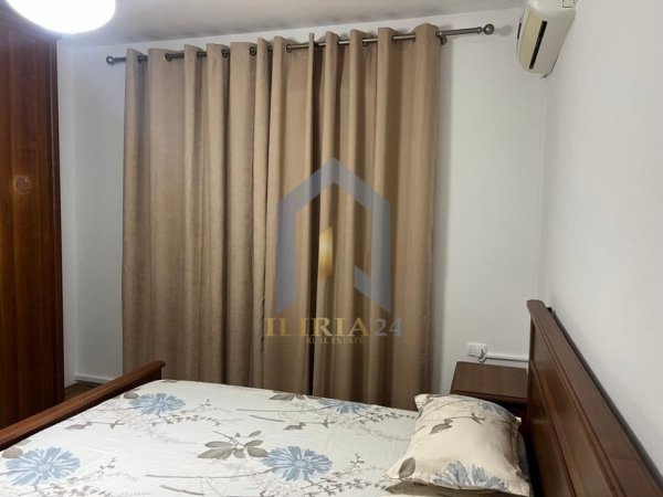 Tirane, jepet me qera apartament 2+1 Kati 5, 95 m² 500 € 