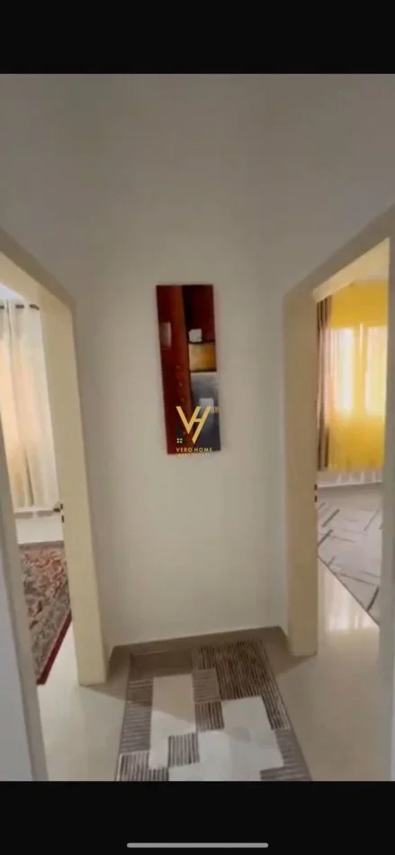 Tirane, jepet me qera apartament 2+1+Ballkon Kati 1, 110 m² 600 € (KODRA E DIELLIT)