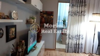 Tirane, jepet me qera 2+1 Kati 5, 60 m² 600 € (Rruga Kosovareve)