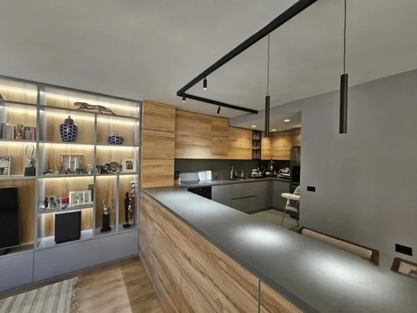 Tirane, shitet Vile 3+1 , 220 m² (Olive Grove Residence)